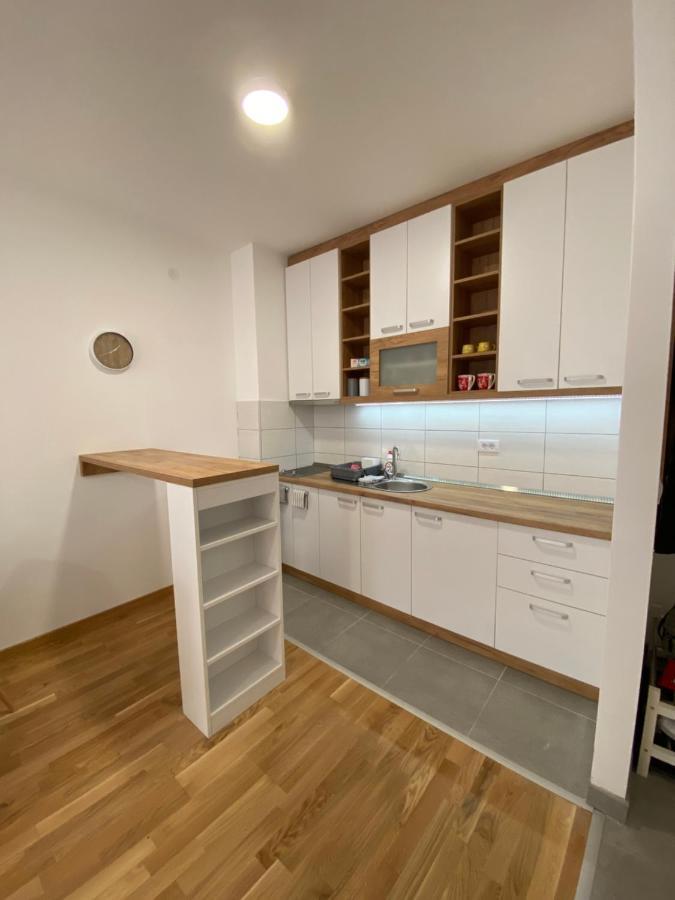 Stella Apartment *